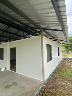 งานกั้นห้อง งานต่อเติม กั้นห้องใต้โครงหลังคาเดิม ขนาด 7.60x9.00 เมตร ไทรน้อย