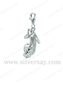 จี้รองเท้าส้นสูงสามสายรัดข้อฝังเพชรสวิส