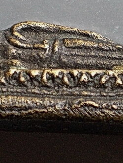 พระปางไสยาสน์ หล่อโบราณ ขนาดห้อยบูชา