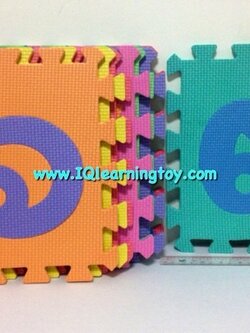 โฟมปูพื้นจิ๊กซอว์ เลขอารบิก ๐-๙ คละสี ขนาดแผ่น 30*30 cm จำนวน 10 แผ่น โฟมปูพื้นรองคลาน ป้องกันกระแทก แกะตัวเลขออกมาเล่นวาดรูปตามรอยได้ ส่งฟรี