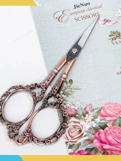 กรรไกรขนาดเล็ก ตัดกระดาษ ตัดของชิ้นเล็กๆ อเนกประสงค์ คมมาก