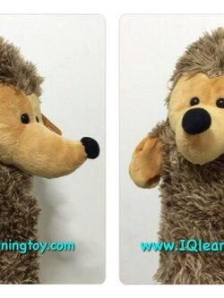 หุ่นมือผ้ารูปเม่น น่ารักผลิตจากผ้าเนื้อดี นุ่มมากค่ะ ส่งฟรี