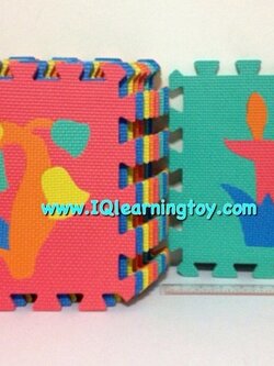 โฟมปูพื้นจิ๊กซอว์ลายดอกไม้ คละสี ขนาดแผ่น 30*30 cm จำนวน 10 แผ่น แกะชิ้นส่วนดอกไม้ออกมาเล่นได้ ให้เด็กๆฝึกวาดลายตามแบบได้ ส่งฟรี