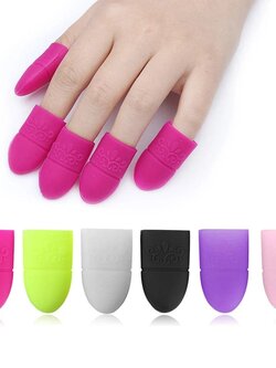 ปลอกซิลิโคนห่อเล็บ ใช้สวมนิ้วขณะแช่น้ำยา 1ชุด/5ชิ้น