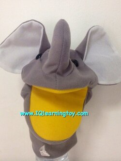 Elephent-Sound เป็นหุ่นมือตุ๊กตาหัวสัตว์รูปช้าง เมื่อสวมใส่มือแล้วขยับปากบีบจะมีเสียง ใช้ประกอบการสอนหรือใช้เสริมในกิจกรรมต่างๆ ให้สนุกสนานมากขึ้น