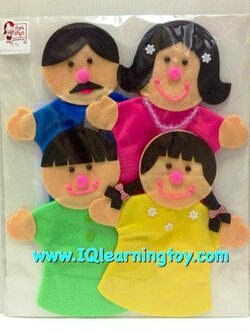 หุ่นมือ-ตุ๊กตาหุ่นมือ ครอบครัว 4-1 งานหุ่นมือจากผ้าสักหลาด เพื่อประกอบการเรียนรู้ เรื่องครอบครัวเดี่ยว ได้แก่ คุณพ่อ คุณแม่ ลูกชาย ลูกสาว ส่งฟรี