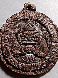 กะลาตาเดียวแกะพระราหูอมจันทร์ สำนัก วัดศรีษะทอง นครปฐม