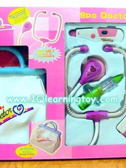 Doctor s Kit 8 pcs. (Pink) ของเล่นชุดคุณหมอ มาพร้อมอุปกรณ์แสนสนุก 8 ชิ้น (สีชมพู) สร้างจินตนาการและแรงบันดาลใจแสนสนุกให้กับเด็กๆ ** จัดส่งฟรีค่ะ