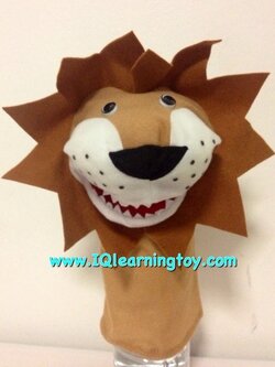 Lion-Sound เป็นหุ่นมือตุ๊กตาหัวสัตว์รูปสิงโต เมื่อสวมใส่มือแล้วขยับปากบีบแล้วมีเสียง ใช้ประกอบการสอนหรือใช้เพื่อเสริมในกิจกรรมต่างๆ ให้สนุกสนานมากขึ้น