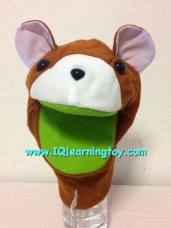 Bear-Sound เป็นหุ่นมือตุ๊กตาหัวสัตว์รูปหมีเมื่อสวมใส่มือแล้วขยับปากบีบแล้วมีเสียง ใช้ประกอบการสอนหรือใช้เพื่อเสริมในกิจกรรมต่างๆ ให้สนุกสนานมากขึ้น