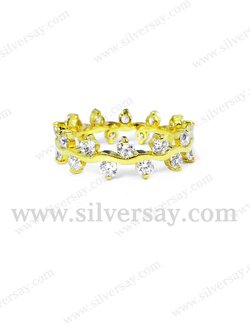 แหวนใบมะกอก-ช่อมะกอก ฝังเพชรสวิสรอบวง/สีทองคำ22k