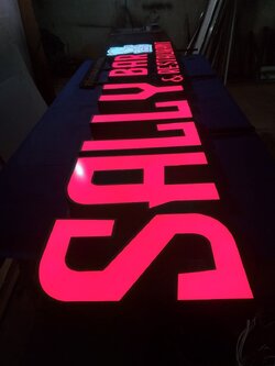 งานป้ายไฟ