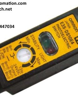 Photoelectric sensor ยี่ห้อ Omron รุ่น E3S-DS10E4 (Used)