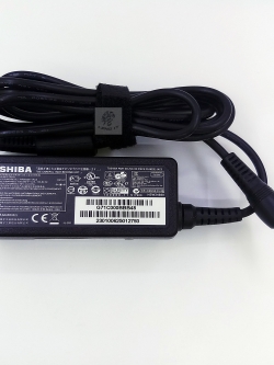 ADAPTER TOSHIBA 19V 2.37A 40W หัว 5.5*2.5MM (ของเทียบ OEM)