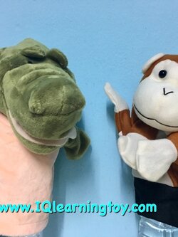 ชุดหุ่นมือประกอบการเล่านิทานเรื่องจระเข้กับลิง เสริมสร้างจินตนาการได้ดี งานผ้าเนื้อนุ่ม สีสวย ส่งฟรี