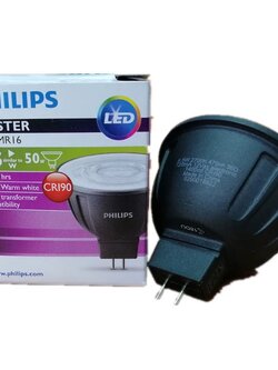หลอด Philips 6.5W 4000K 60D หรี่แสงได้ จำนวน 1 ดวง