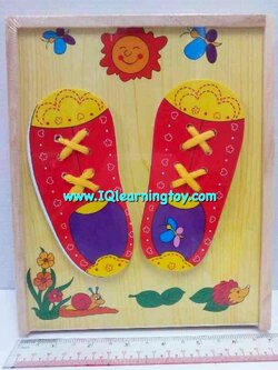 ของเล่นชุดร้อยเชือกรองเท้า หลากหลายรูปแบบและสีสัน ช่วยเสริมพัฒนาการ ฝึกสมอง ฝึกสมาธิ ส่งฟรี