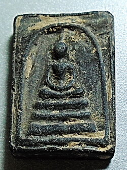 สมเด็จ เนื้อผงใบลานเก่าลงกรุ หลังยันต์ ไม่ทราบที่