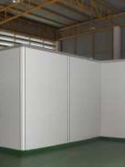 งานกั้นห้อง งานต่อเติม ห้องเก็บอุณหภูมิ ห้องบรรจุครีม ขนาด 4.00x8.00 เมตร