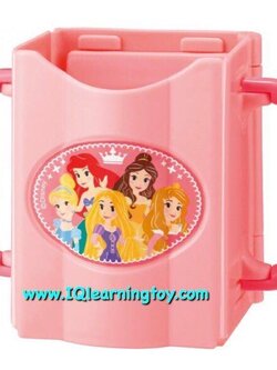 Combi - กันบีบกล่องนมลายเจ้าหญิงดีสนีย์ ของ คอมบิ Combi Drink Holder สำหรับเด็กที่เริ่มหัดดื่มเครื่องดื่ม UHT จากกล่อง ไม่หกเลอะเทอะอีกต่อไป ส่งฟรี
