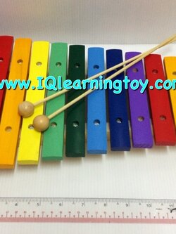 ระนาดไม้สายรุ้ง 15 เสียง ไซโลโฟนเสียงเพราะๆ สีสวยๆ เสียงใส เล่นสนุก ฝึกก้ามเนื้อมือ ฝึกสมาธิ เพลิดเพลินกับเสียงดนตรีสีสวย ส่งฟรี