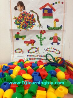 ร้อยเชือกรูปทรงขนาดเล็ก เพื่อเสริมพัฒนาการฝึกกล้ามเนื้อมือและสมาธิของเด็ก เรียนรู้เรื่องสีและรูปทรง ฝึกความจำ เตรียมความพร้อมเข้าสาธิต จัดส่งฟรี