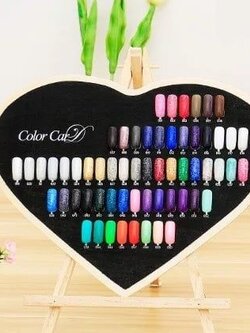 กระดานโชว์เล็บปลอม ชาร์ตโชว์เล็บ 60ช่อง มีขาตั้ง