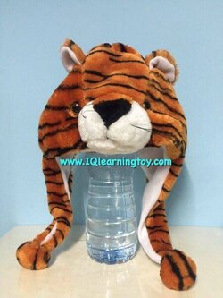 หุ่นสวมหัวรูปสัตว์-(หมวกสวมหัวรูปเสือ) หมวกขนนุ่มๆ ใช้เพื่อการสอนเล่าเรื่อง การละเล่น หรือเล่นเกมส์การศึกษา จัดส่งฟรี