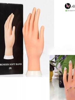 มือปลอมฝึกทำเล็บ แบบยาง