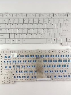 KEYBOARD TOSHIBA M200 สีขาว