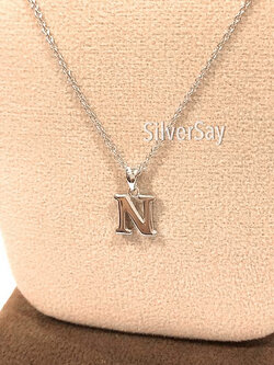 จี้ตัวอักษร N