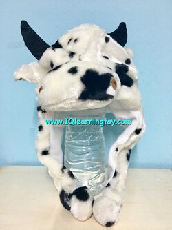 หุ่นสวมหัวรูปสัตว์-(หมวกสวมหัวรูปแม่วัว) หมวกขนนุ่มๆ ใช้เพื่อการสอนเล่าเรื่อง การละเล่น หรือเล่นเกมส์การศึกษา จัดส่งฟรี