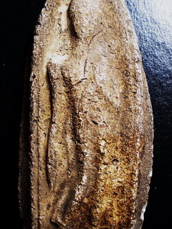 พระลีลา เนื้อผงเก่า ไม่ทราบที่