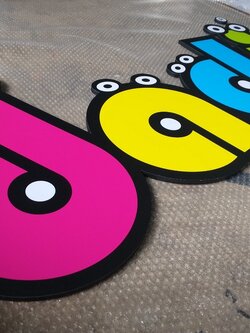 งานสติกเกอร์