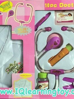 หมอ มาพร้อมเสื้อคุณหมอและอุปกรณ์แสนสนุก 10 ชิ้น (สีชมพู) สร้างจินตนาการและแรงบันดาลใจแสนสนุกให้กับเด็กๆ ** จัดส่งฟรีค่ะ