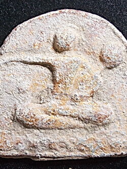 พระเล็บมือพิมพ์อัครสาวก สนิมแดง ศิลปทวารวดี