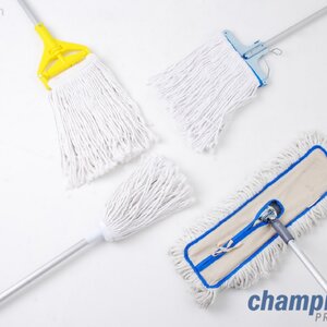 ม็อปทำความสะอาด