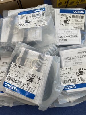 Proximity Sensors Omron E2E-X5C118
