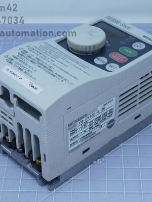 Mitsubishi Inverter รุ่น FR-S520E-0.2K (มือสอง) AC200-240V 3เฟส