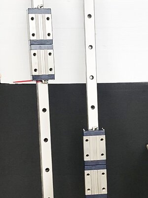 Linear Guide ยี่ห้อ IKO บอล LWES30SL ยาว 120 cm (Used)