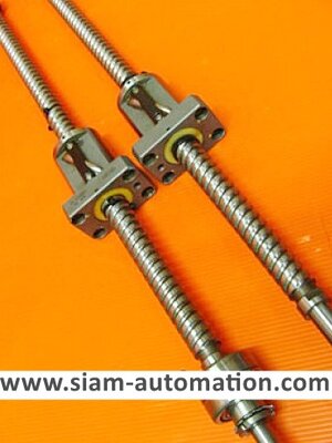 บอลสกรู 50ซม. ความโตของแกน20มิล ระยะระหว่างแกน5มิล (Used)