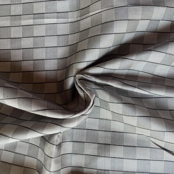 Silk Houndstooth, Grey with Black Edge