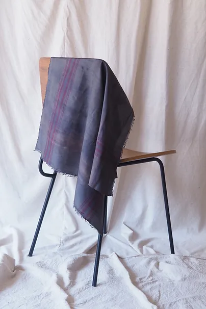 ผ้าพันคอผืนสี่เหลี่ยม ขนาด 65x65ซม. สีเทากรมท่า รหัส ZTG-CT-102691