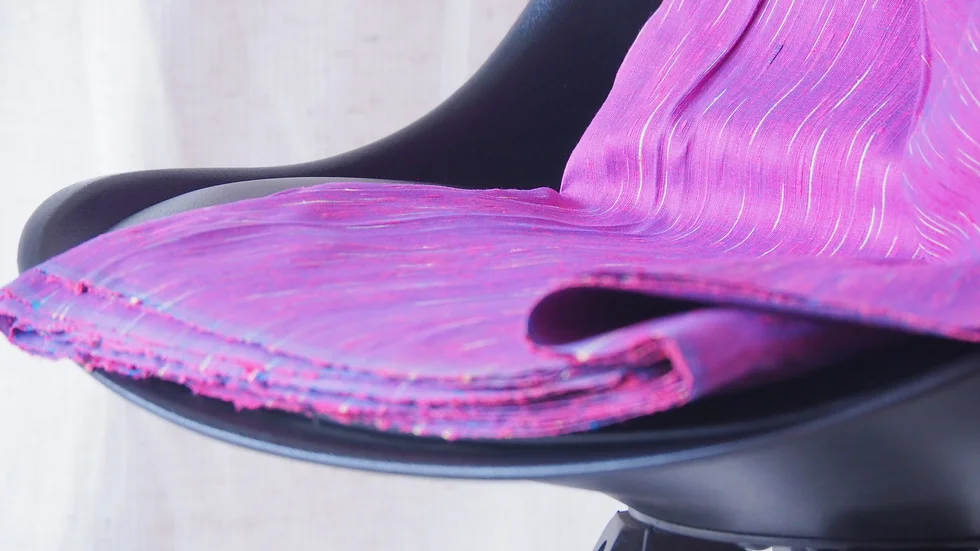 ผ้าไหม ลายริ้ว ไหมแท้ multicolor สีม่วง ขายตามความยาวหลา รหัส MC-CT-100974