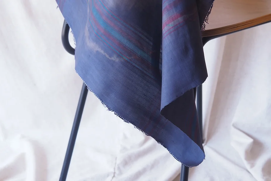 ผ้าพันคอผืนสี่เหลี่ยม ขนาด 65x65ซม. สีเทากรมท่า รหัส ZTG-CT-102694