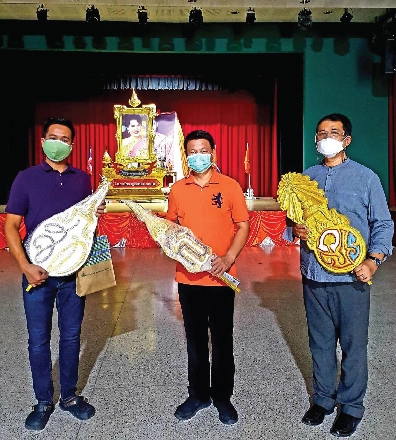 ลูกค้าโรงเรียนพระกุมารร้อยเอ็ดชอบซุ้มเฉลิมพระเกียรติมาก