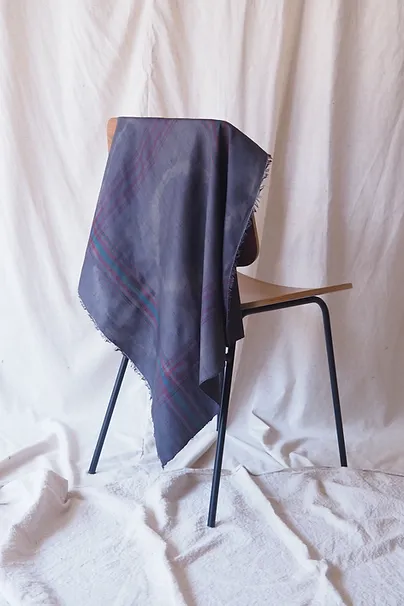 ผ้าพันคอผืนสี่เหลี่ยม ขนาด 65x65ซม. สีเทากรมท่า รหัส ZTG-CT-102690