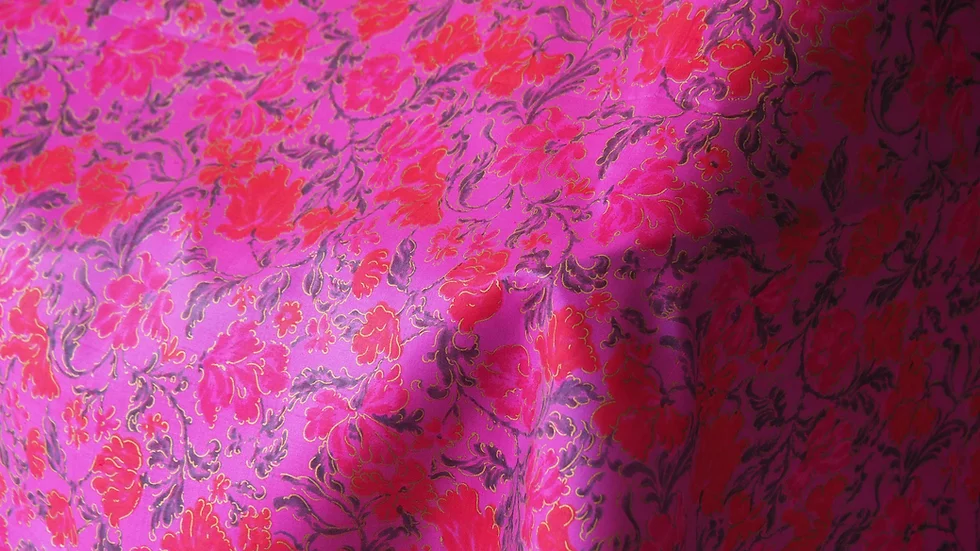 ผ้าไหมพิมพ์ลาย เนื้อเรียบ ขนาด 1x3.55 หลา เฉดสีชมพูดอกแดง รหัส A4-CT-103072