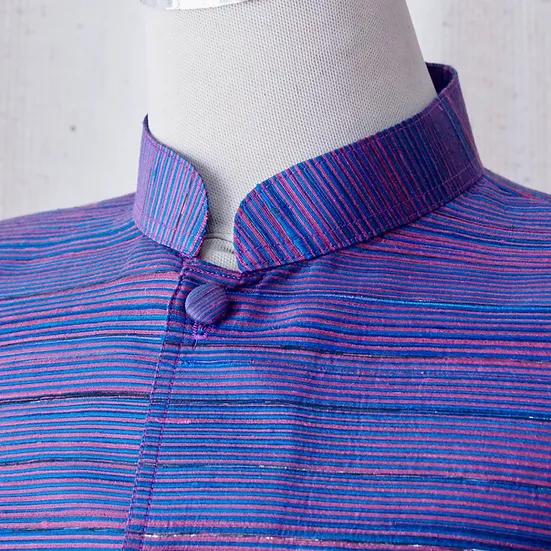 เสื้อสูทคอพระราชทาน แขนยาว ไหมลายริ้ว สีม่วง รหัส DM-CT-102846