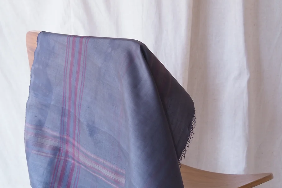 ผ้าพันคอผืนสี่เหลี่ยม ขนาด 65x65ซม. สีเทากรมท่า รหัส ZTG-CT-102689